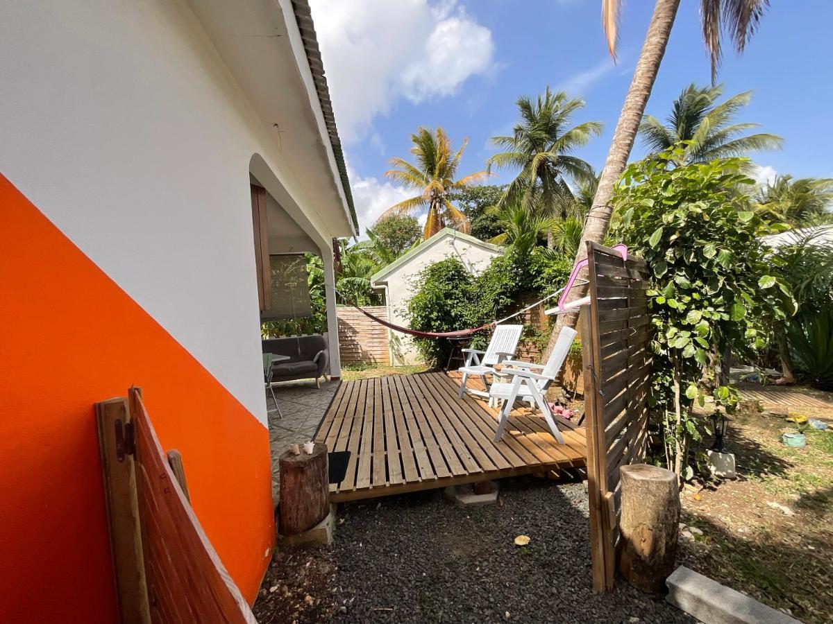 Villa Bungalows Les Vagues Abondes à Sainte-Anne  Extérieur photo