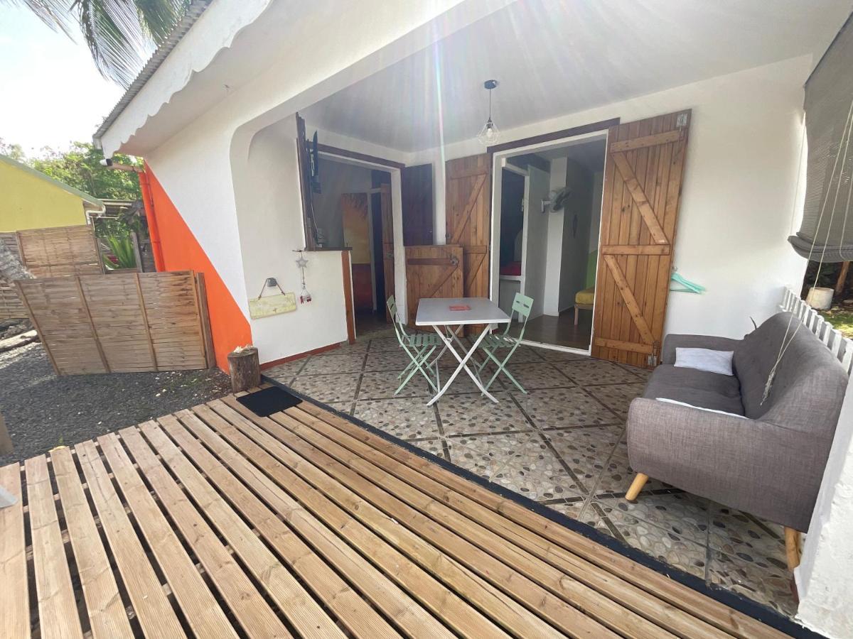 Villa Bungalows Les Vagues Abondes à Sainte-Anne  Extérieur photo