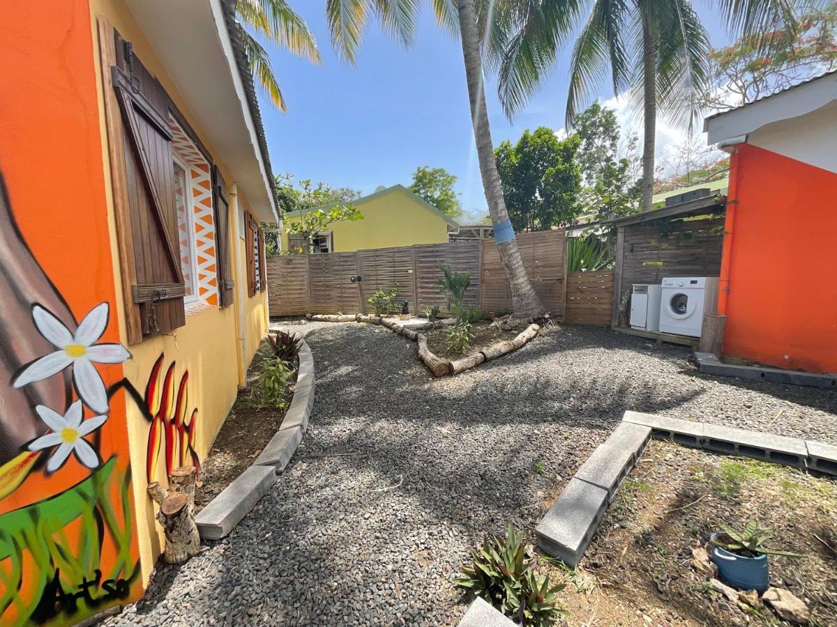 Villa Bungalows Les Vagues Abondes à Sainte-Anne  Extérieur photo
